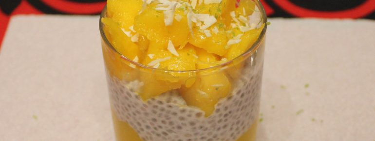 Chia Pudding au lait de coco, mangue et citron vert