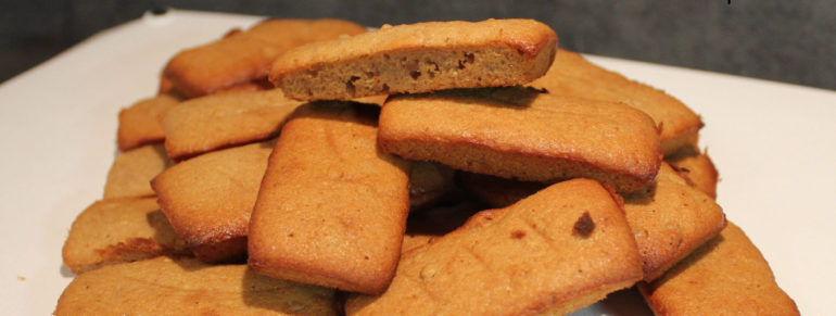 Moelleux à la farine de châtaigne et miel (sans gluten)
