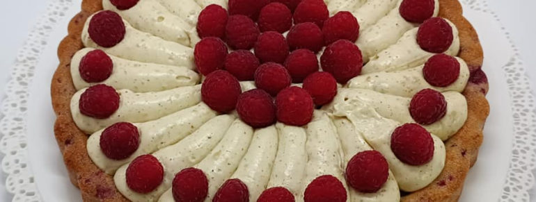 Tarte renversée aux framboises et à la pistache ou à la vanille