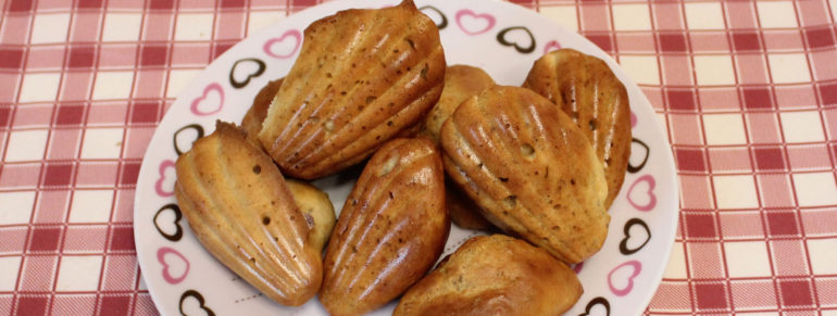 Madeleines vanillées aux graines de Chia (Healthy)