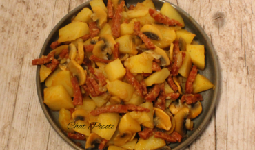Poêlée de pommes de terre, chorizo et champignons (cookeo)